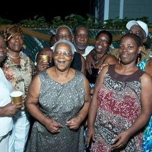 Meet your Posher, Val